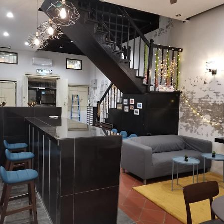G Fortune Guest House+ George Town Exterior foto