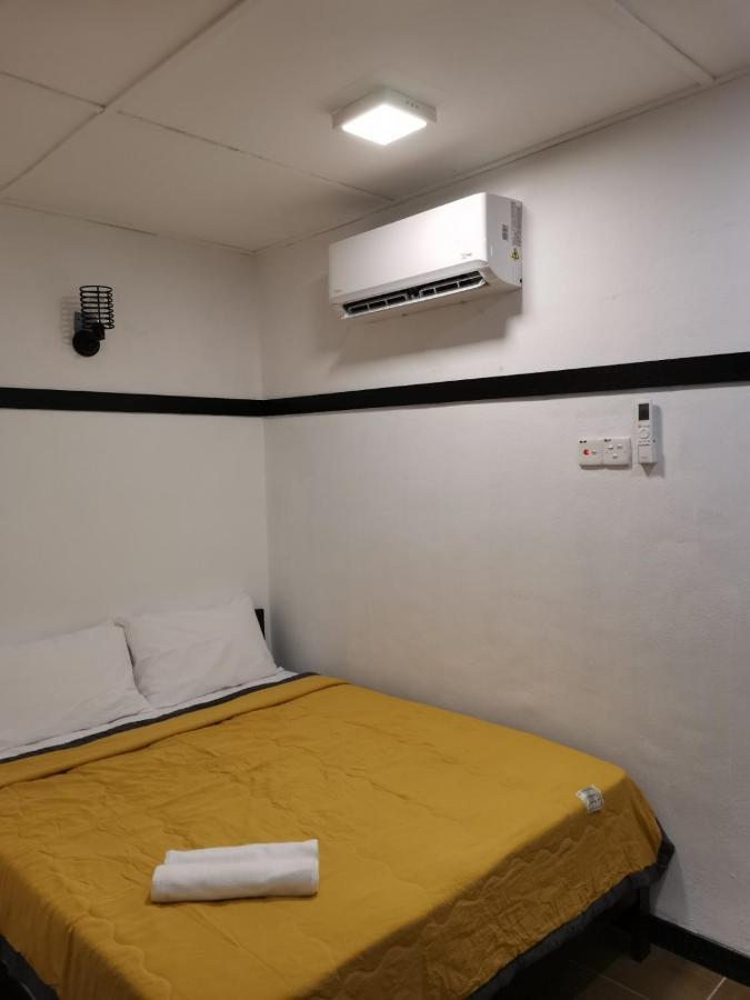 G Fortune Guest House+ George Town Exterior foto