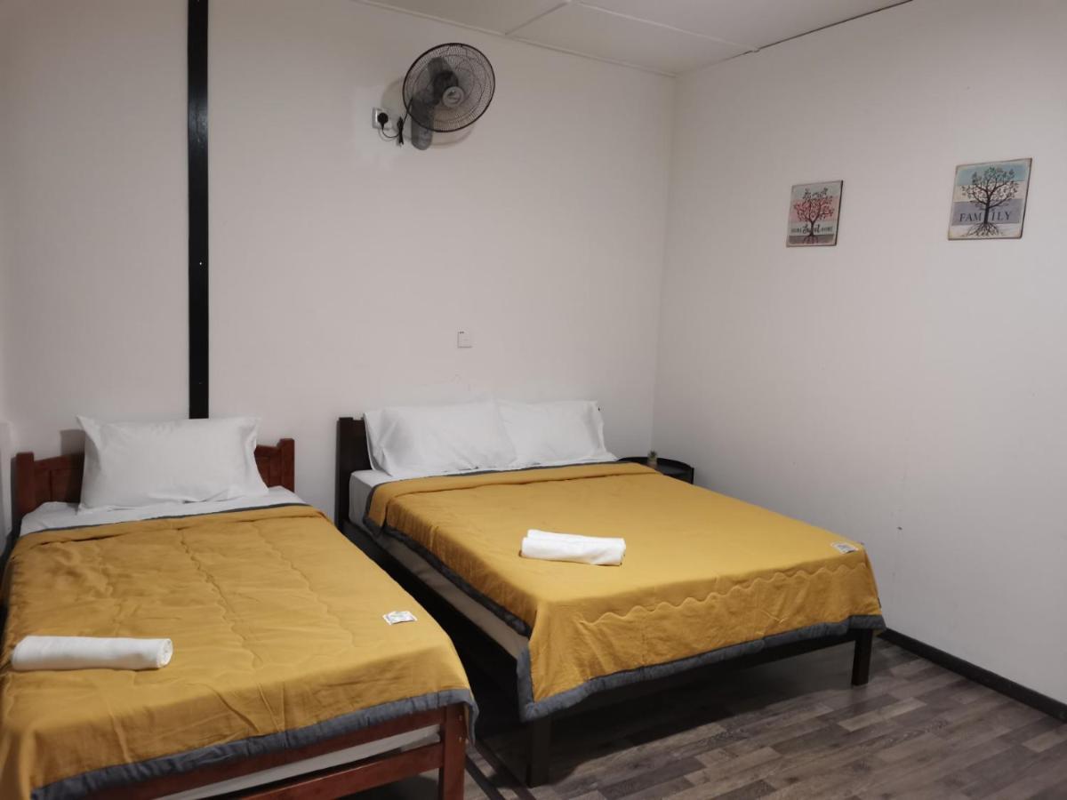 G Fortune Guest House+ George Town Exterior foto