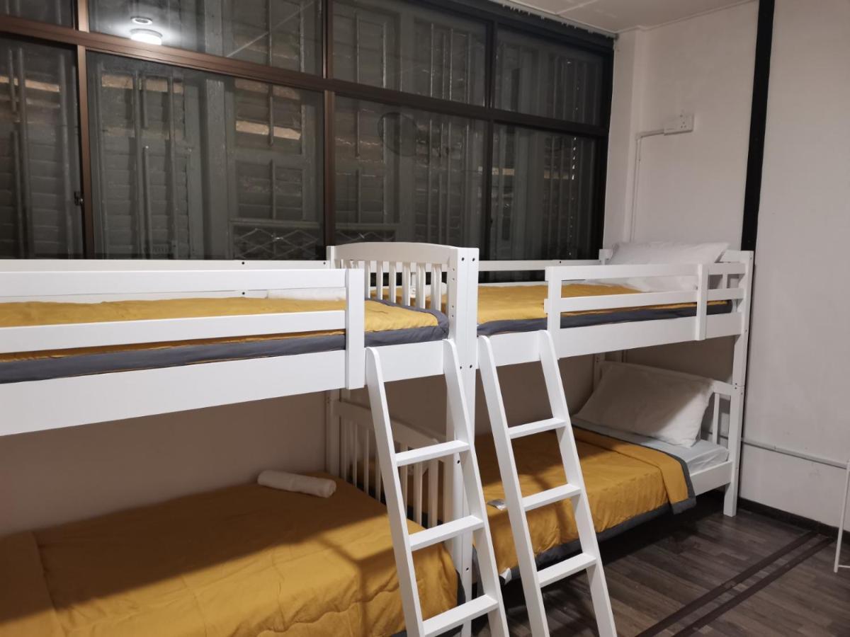G Fortune Guest House+ George Town Exterior foto